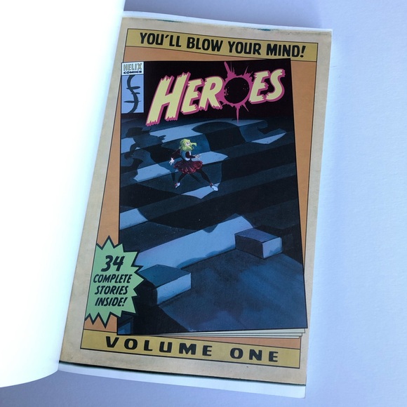 HEROES volume one, DC comics - book - Picture 3 of 4